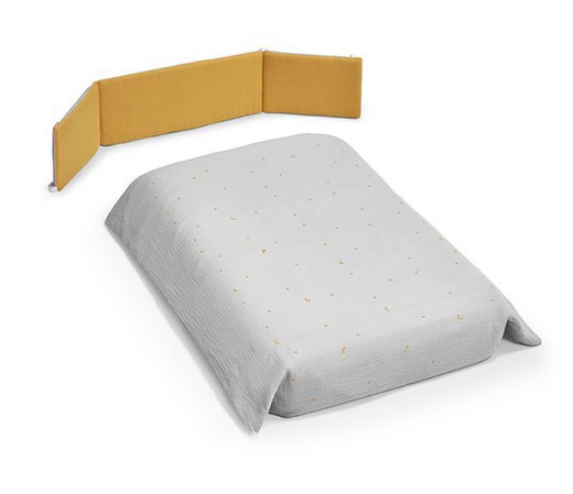 Cuna 120x60 DOCO Sleeping STYLE con colchón, colcha y protector — Noari Kids