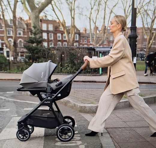 Nuna Triv Next + Pipa Urbn Travel System
